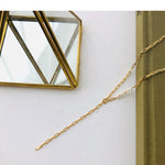 Collar paper clip con perlas barrocas