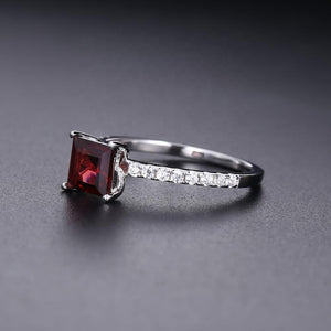 Anillo de Granate rojo cuadrado - Cherine Jewelry