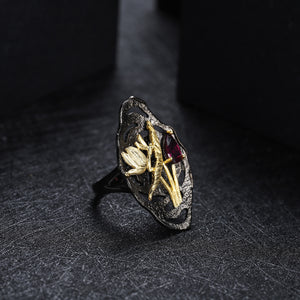 Anillo de libélula con Granate Rodolita - Cherine Jewelry