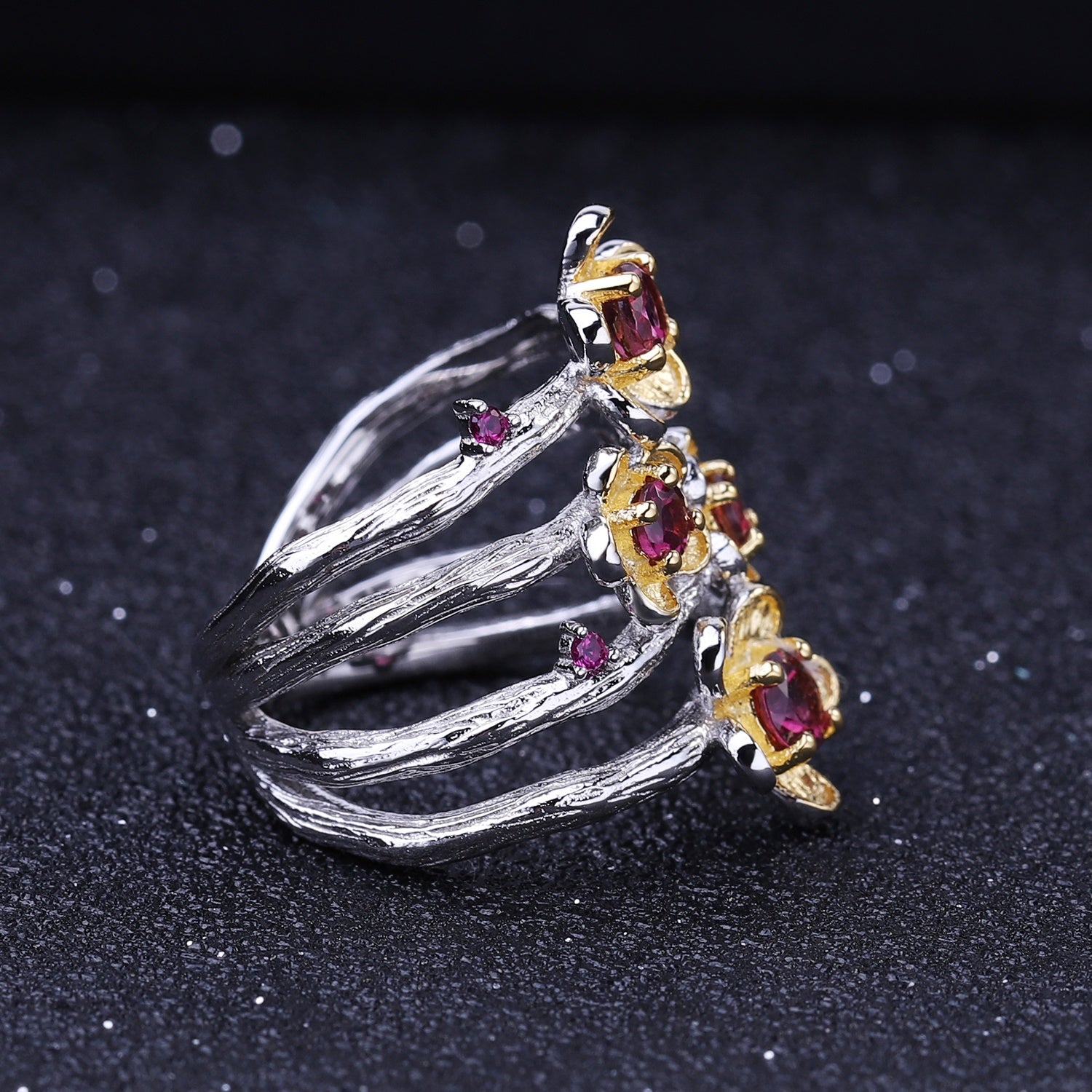 Anillo de flores con Granate Rodolita y Rubí - Cherine Jewelry